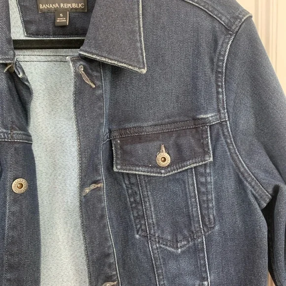 Men’s Denim Banana Republic Jacket - Picture 2 of 9